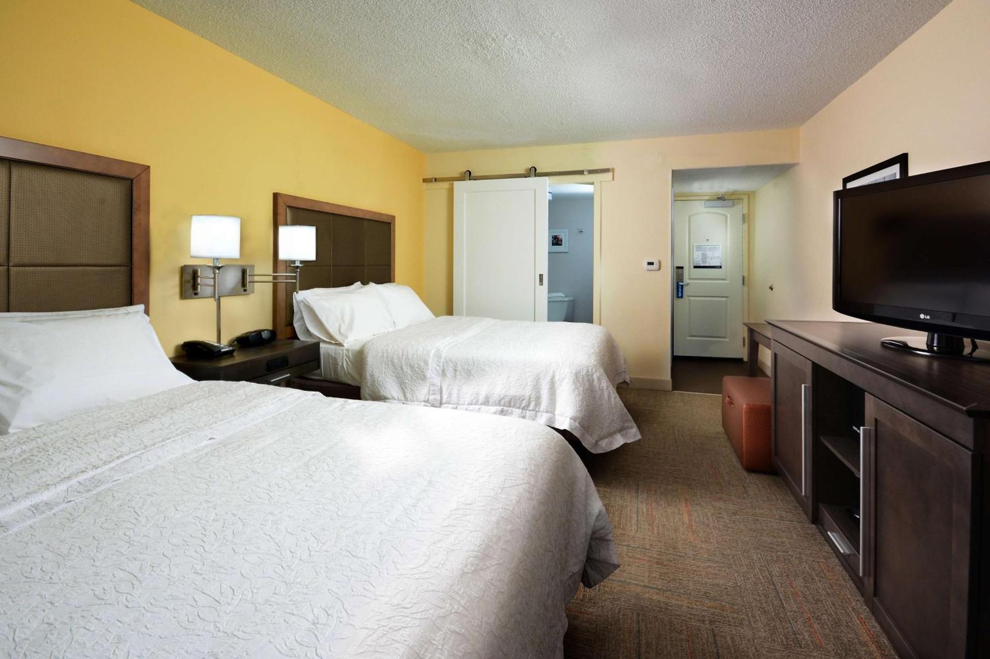 Hampton Inn Charlotte North Lake Norman Cornelius Exterior photo